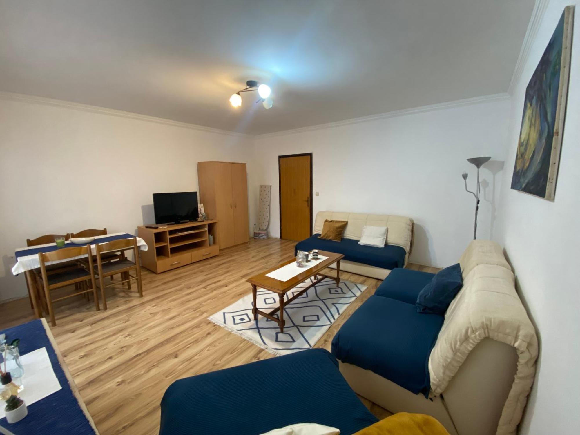 Apartmani Dora Leskovac Leskovac  Kültér fotó